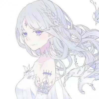 花花吃笋两只手都不闲着